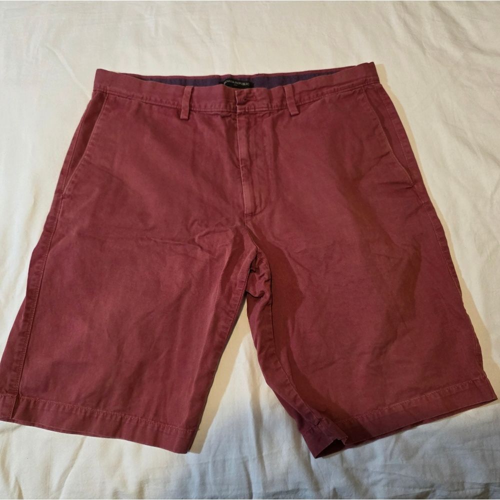 Banana Republic Men's Dark Red Chinos Size 33